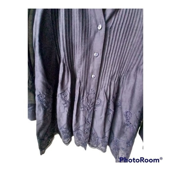 Coldwater Creek Lace Embroidered Navy tunic Top in Sz PL(14-16) - Picture 5 of 9